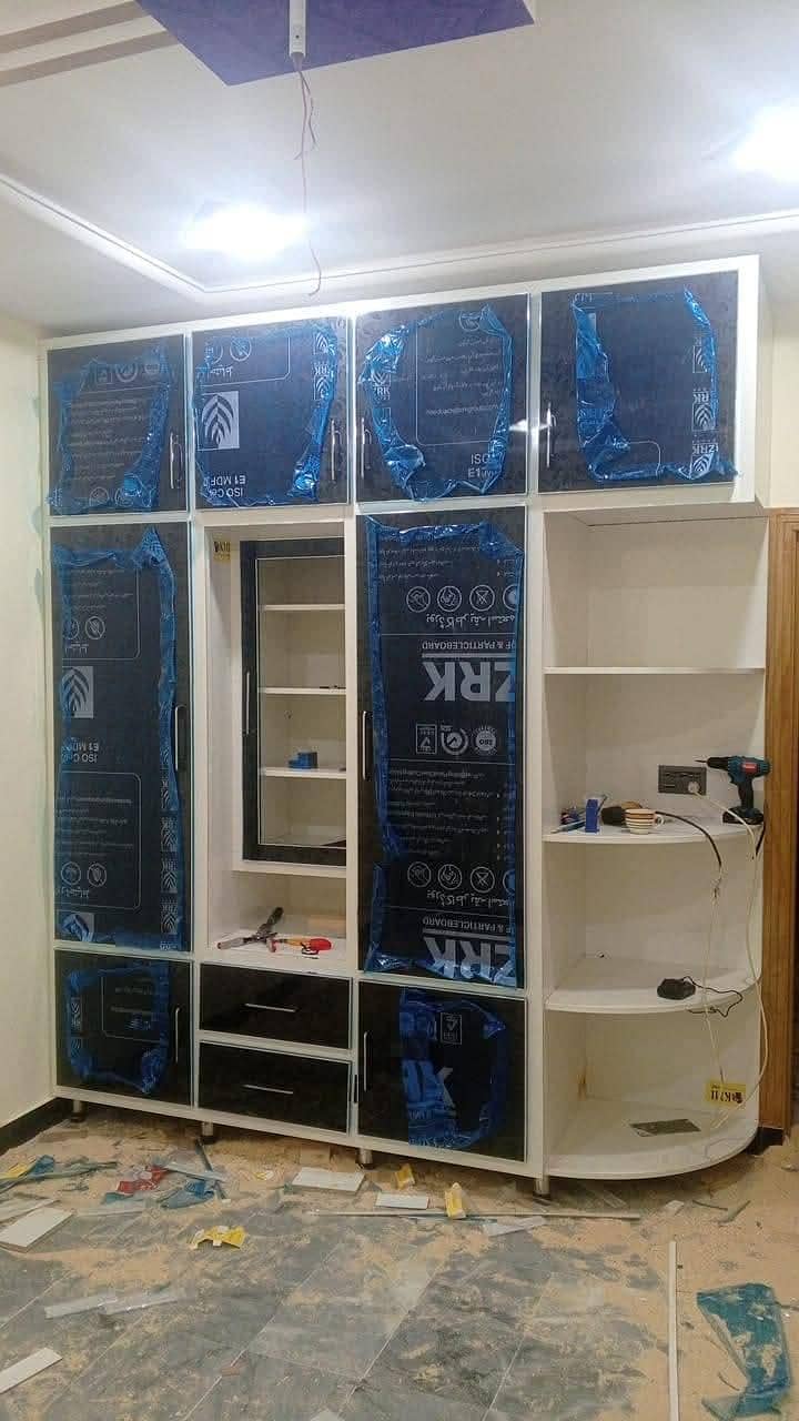 Almari | Wardrobe | Cupboard | Wall To Wall Movable Available 4