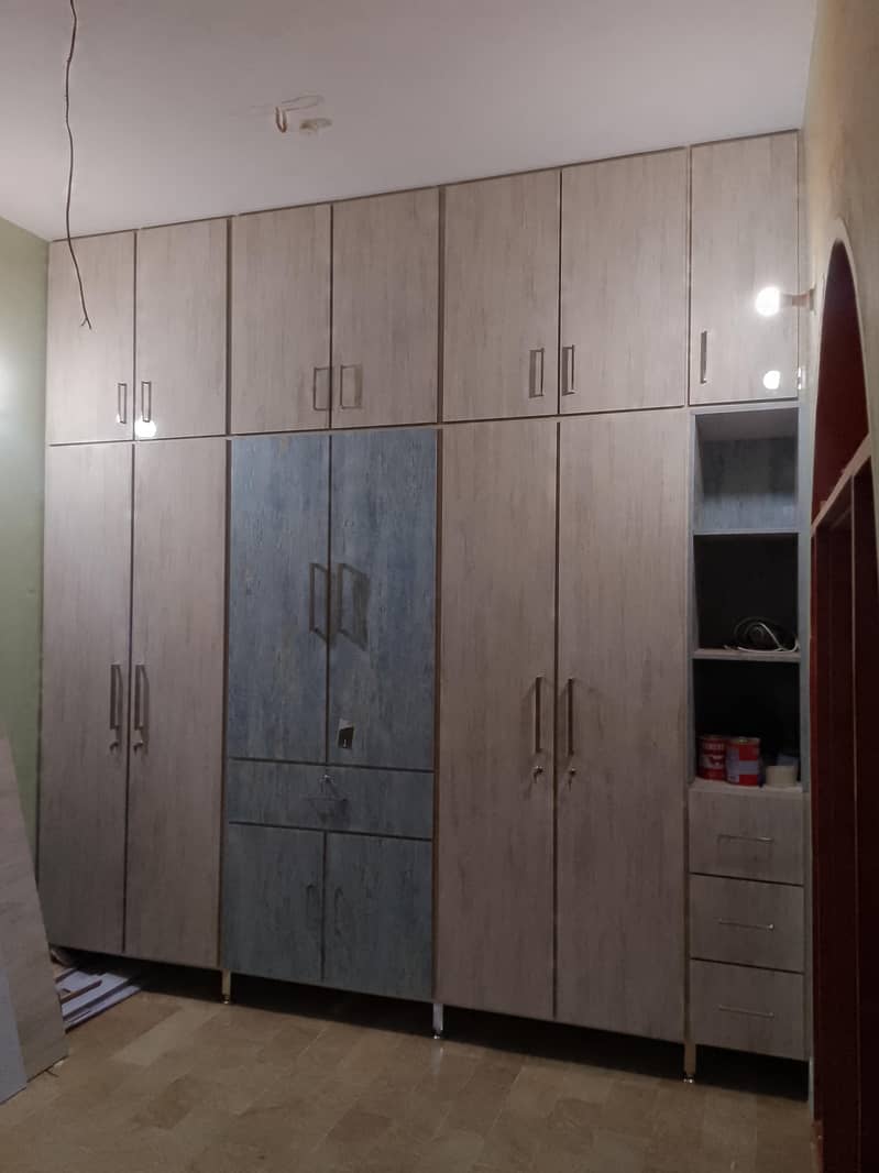 Almari | Wardrobe | Cupboard | Wall To Wall Movable Available 8