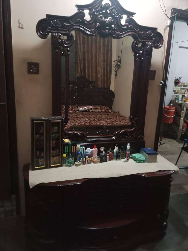 Bed dressing side tables 2