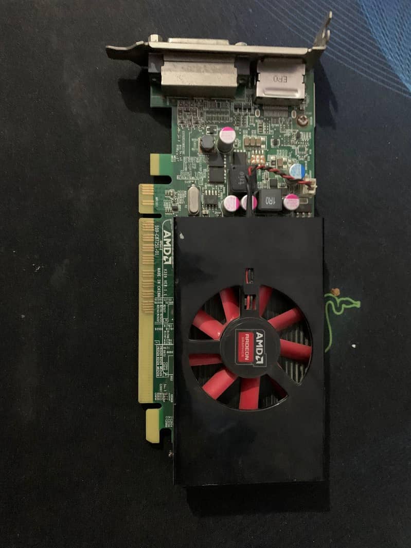 AMD RADEON RX 350 4GB DDR 3 - Computer Components - 1106363542