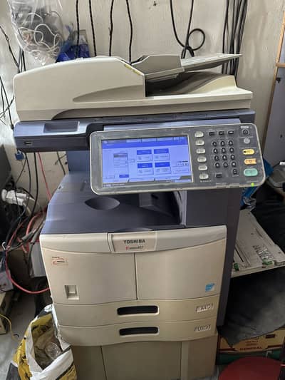 Toshiba  e Studio 457 Photocopier 10/10