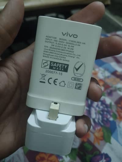 vivo original charger for sale in 2000