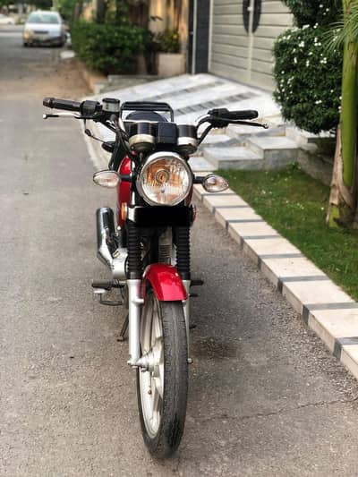 Suzuki gs 150 se