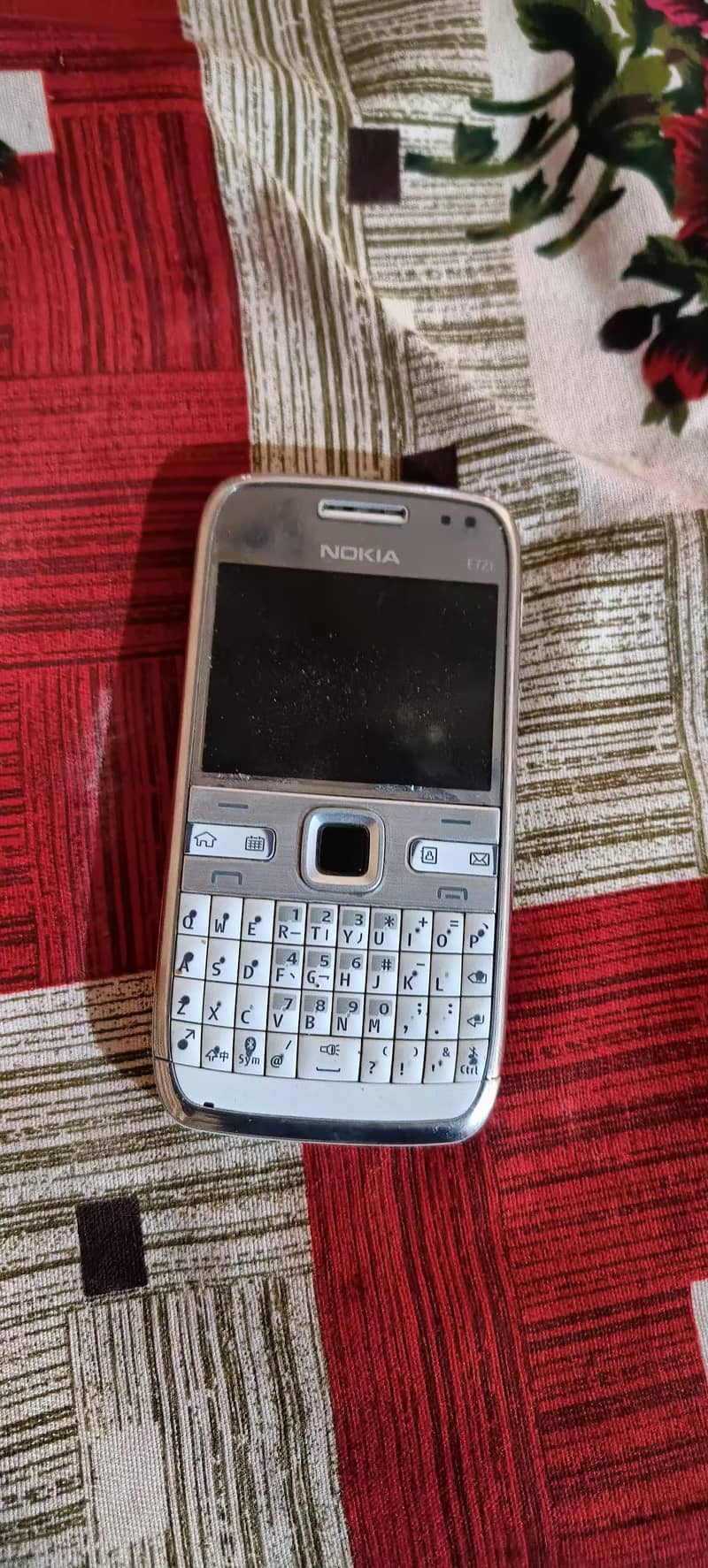 Nokia e71 Nokia E72 Nokia E6 3