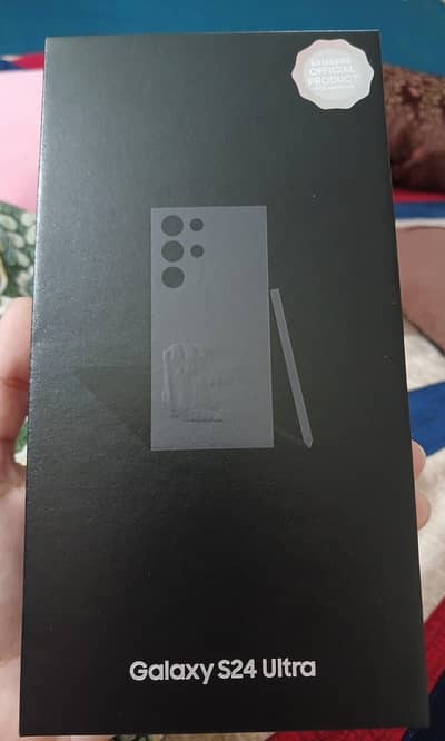 Samsung S24 ultra 12/512.10/10 condition . .