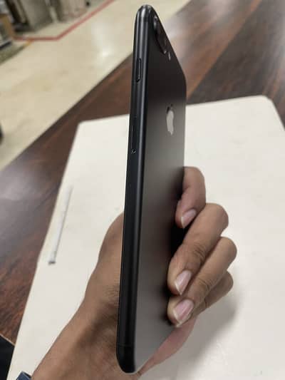 IPHONE 7 plus official TPA Approved 128 GB 10/10 condition