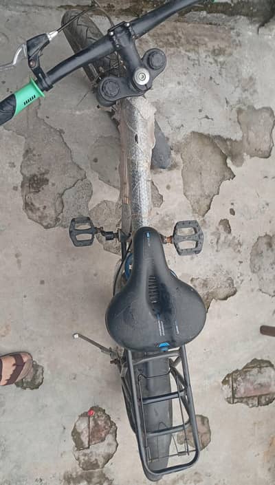 urgent sale only 25 days used