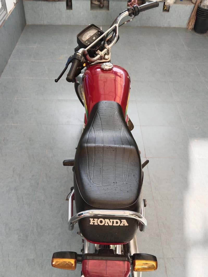 honda-70-2023-model-standard-1106440637