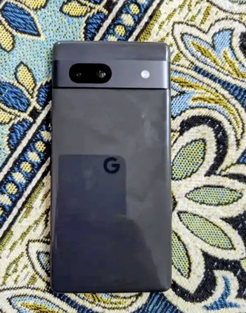 Pixel 7a panel 0
