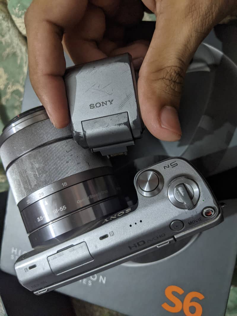 Sony Nex 5N with kit lense (smallest APSC sensor camera) 2