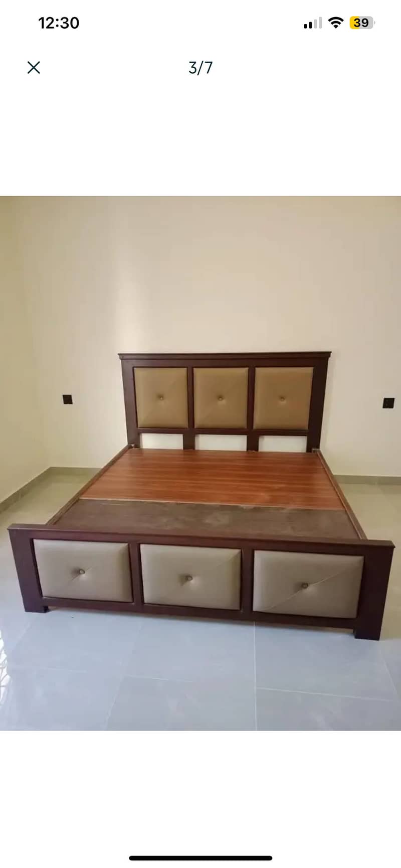 King size bed 1