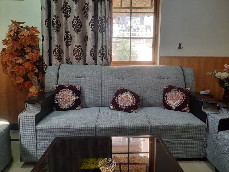 7 seater sofa 3