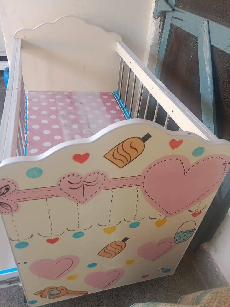 baby cot 2