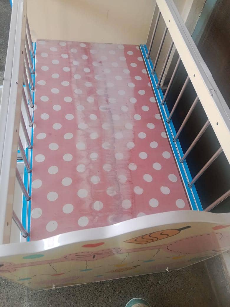 baby cot 3