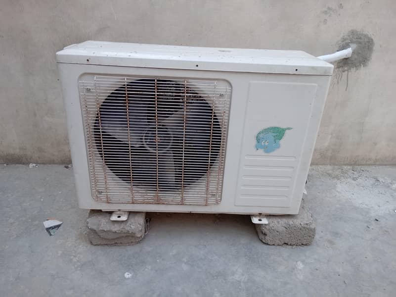 1 Ton Split AC 1