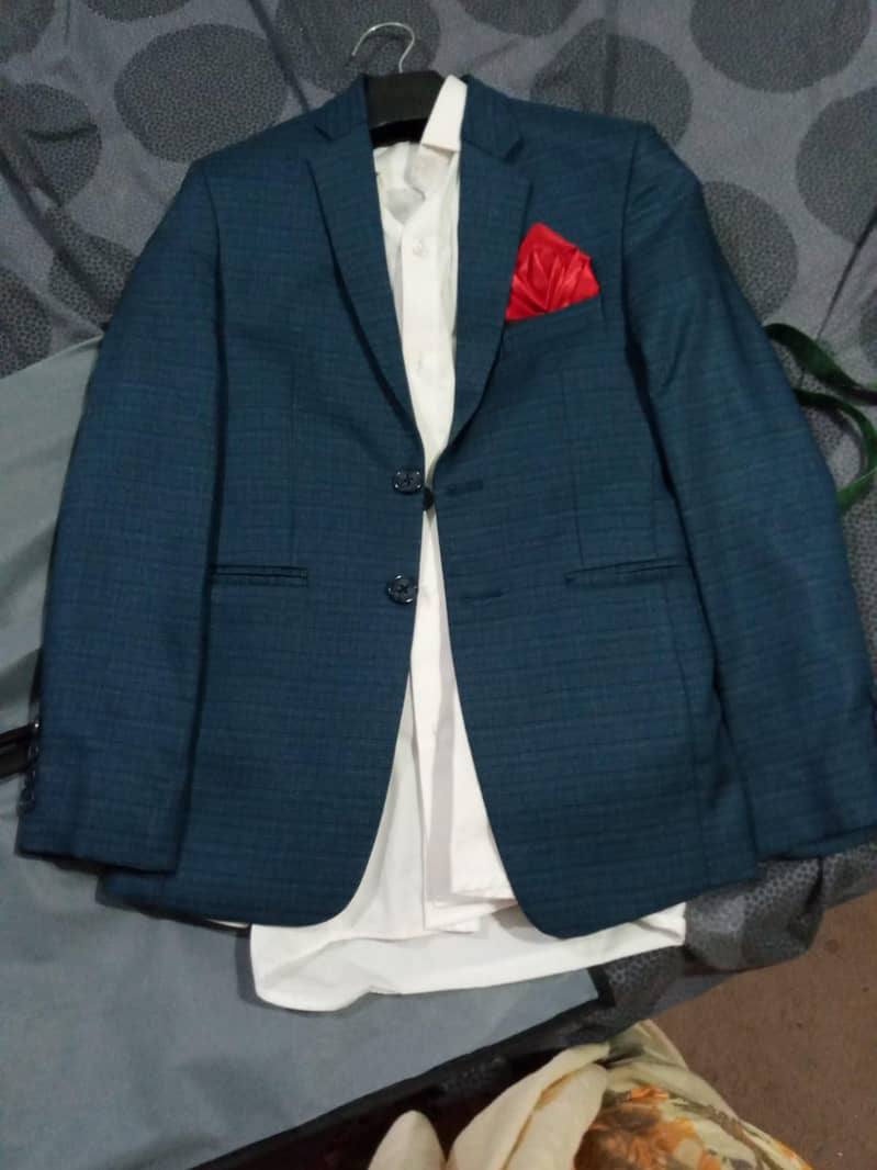 3 piece 0