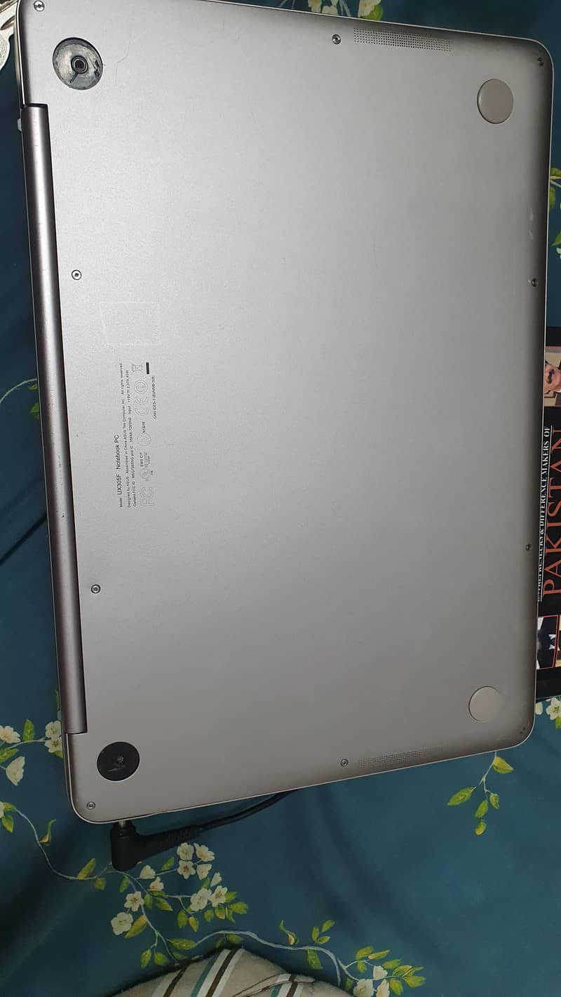 Asus notebook Slim 6