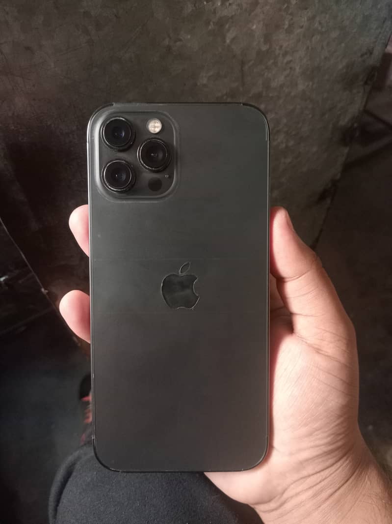 Apple iPhone 12 Pro Max 1