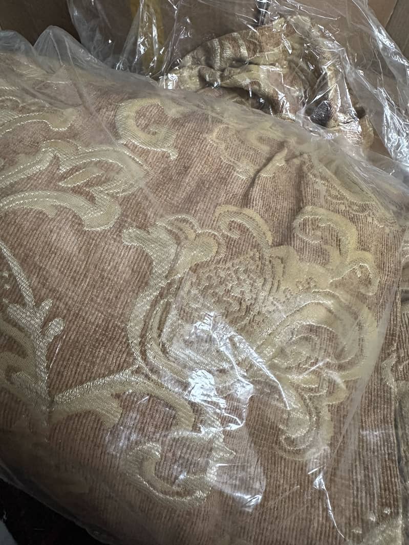 Curtains 8
