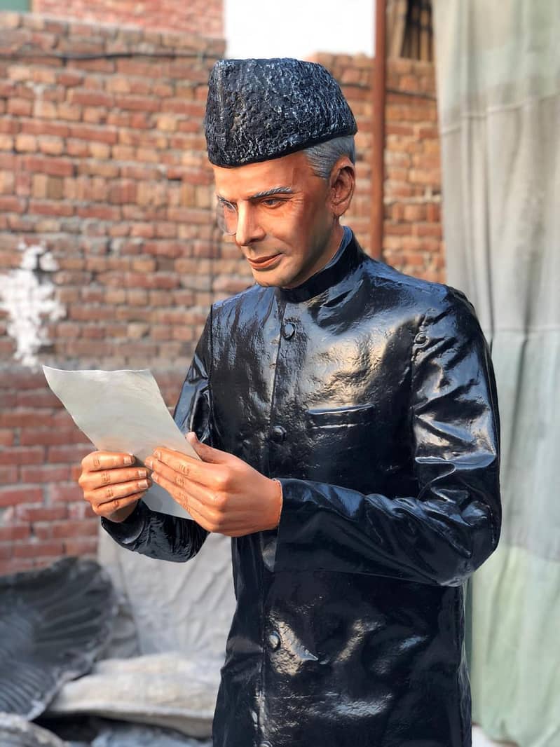 Quaid e Azam Statue 4
