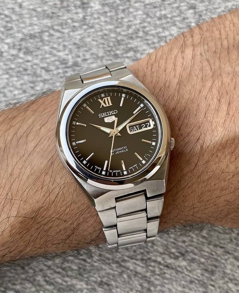 Seiko 5 automatic 0