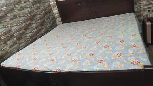 king size bed unique style with molty foam