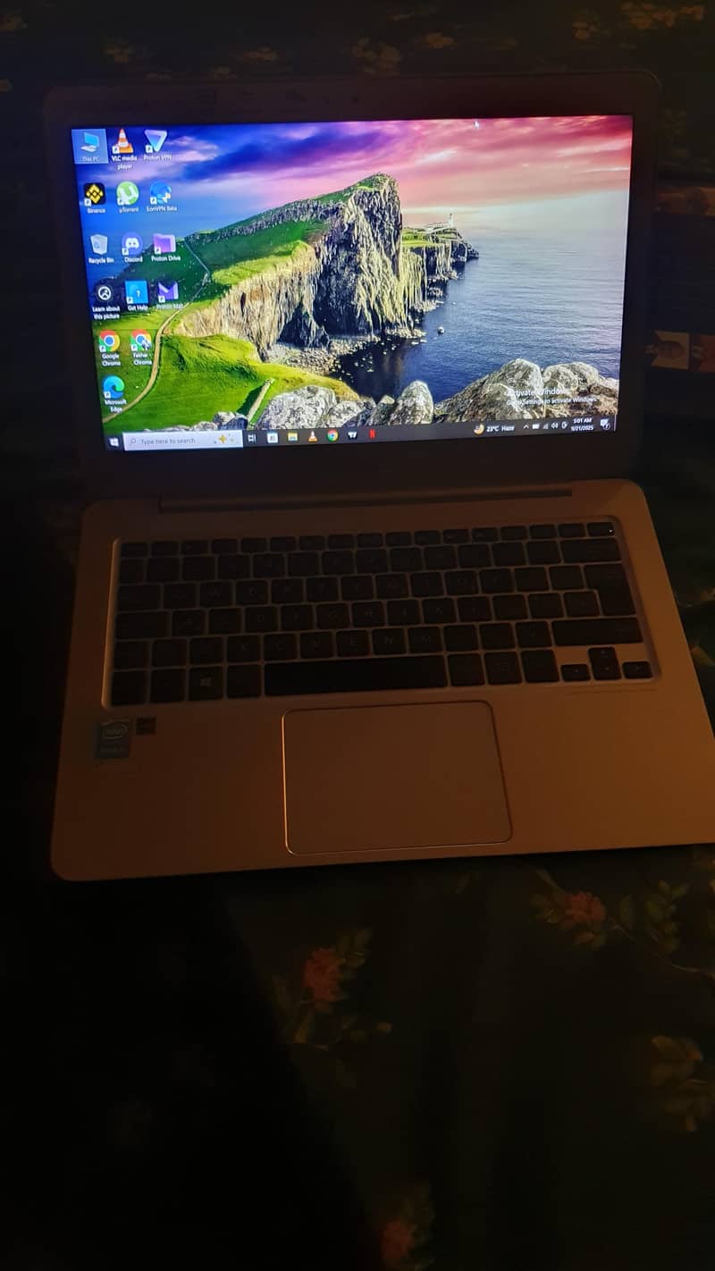 Asus notebook Slim 10