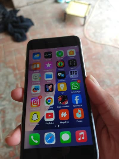 IPHONE Se 64gb update on ios26 iphone 11 camera nd processor