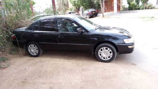 Toyota Corolla Indus 2000
