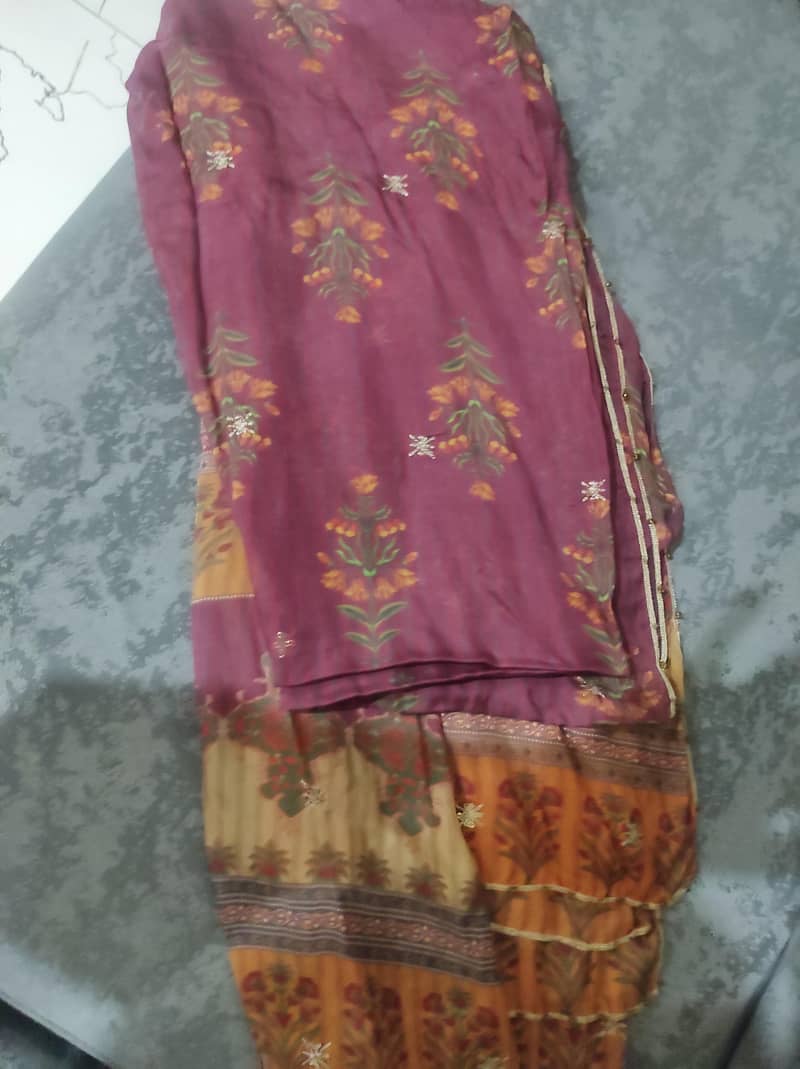 Embroidered Maxi 2