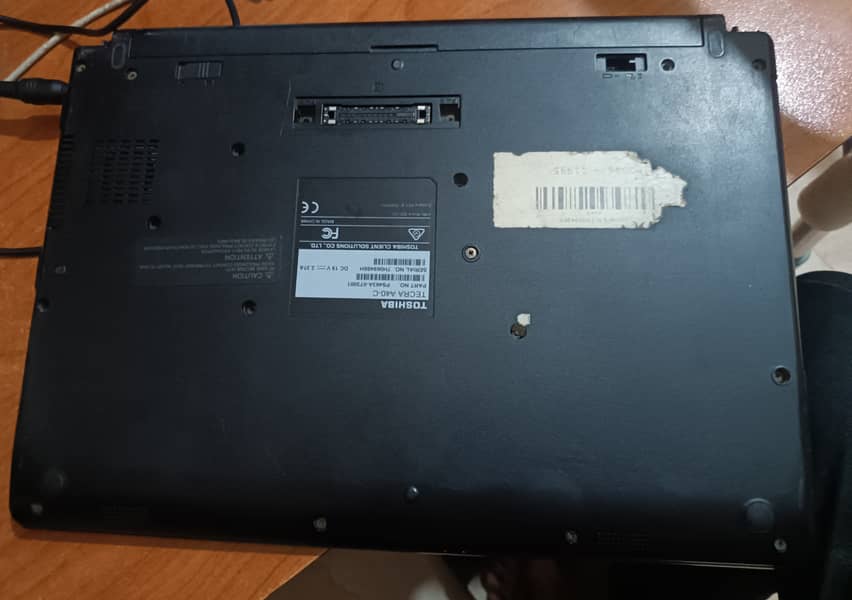 Toshiba A40-C || 8GB/256GB SSD || Core i5 6th Generation 4