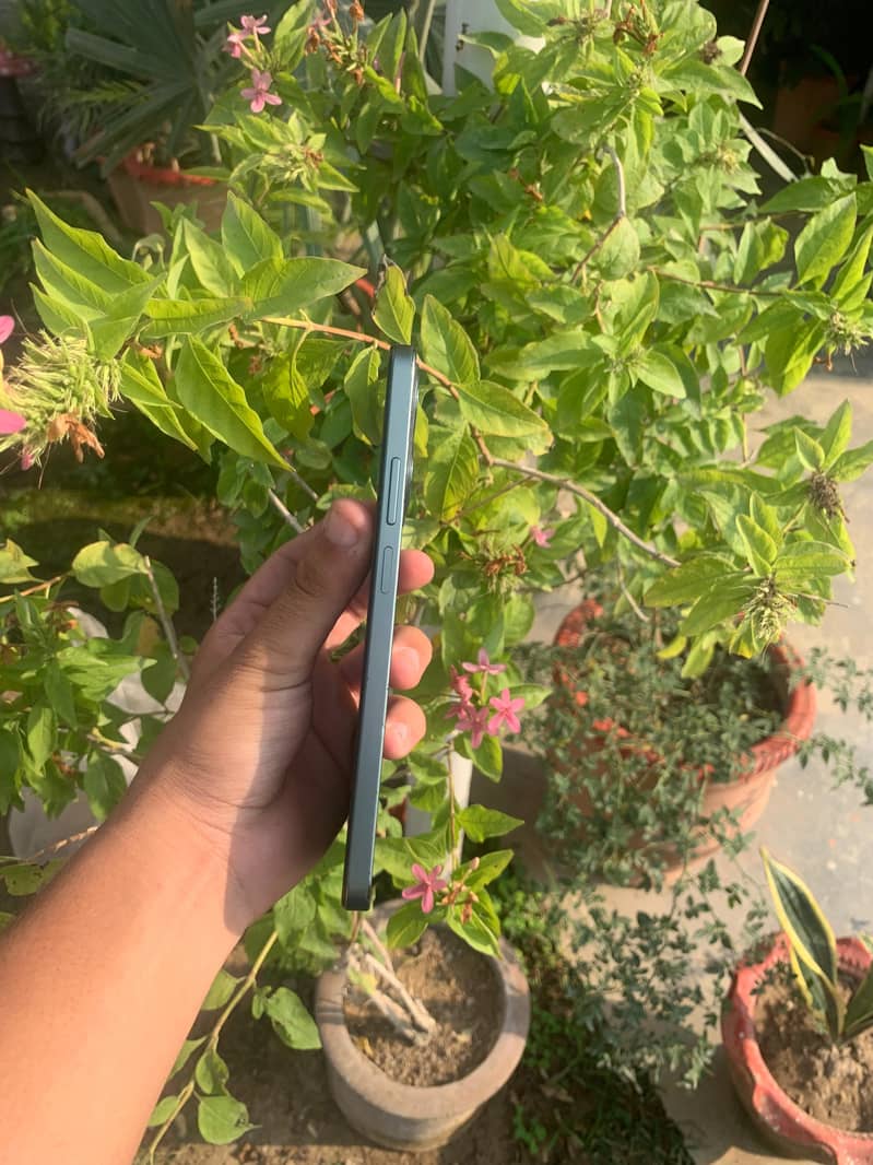 Realme C61 2