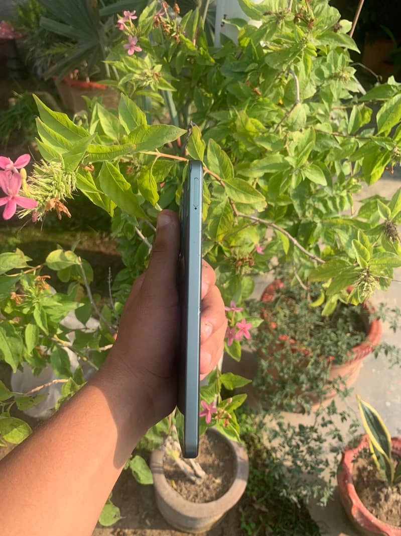 Realme C61 3