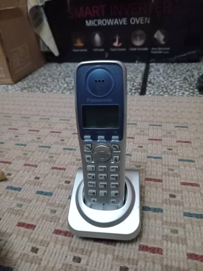 Panasonic cordless phone without base - Other Home Appliances - 1106554658