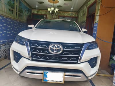 TOYOTA FORTUNER 2.8-DIESEL SIGMA FOR SALE