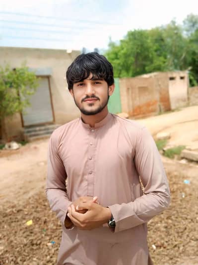 Hamza Khan 
