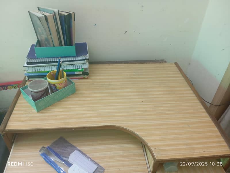 computer table/study table 2