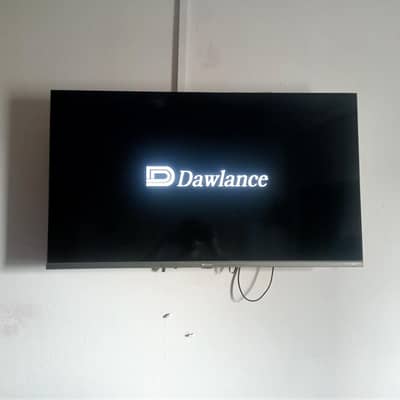 Dawlance 40" Smart TV. . . Model E22