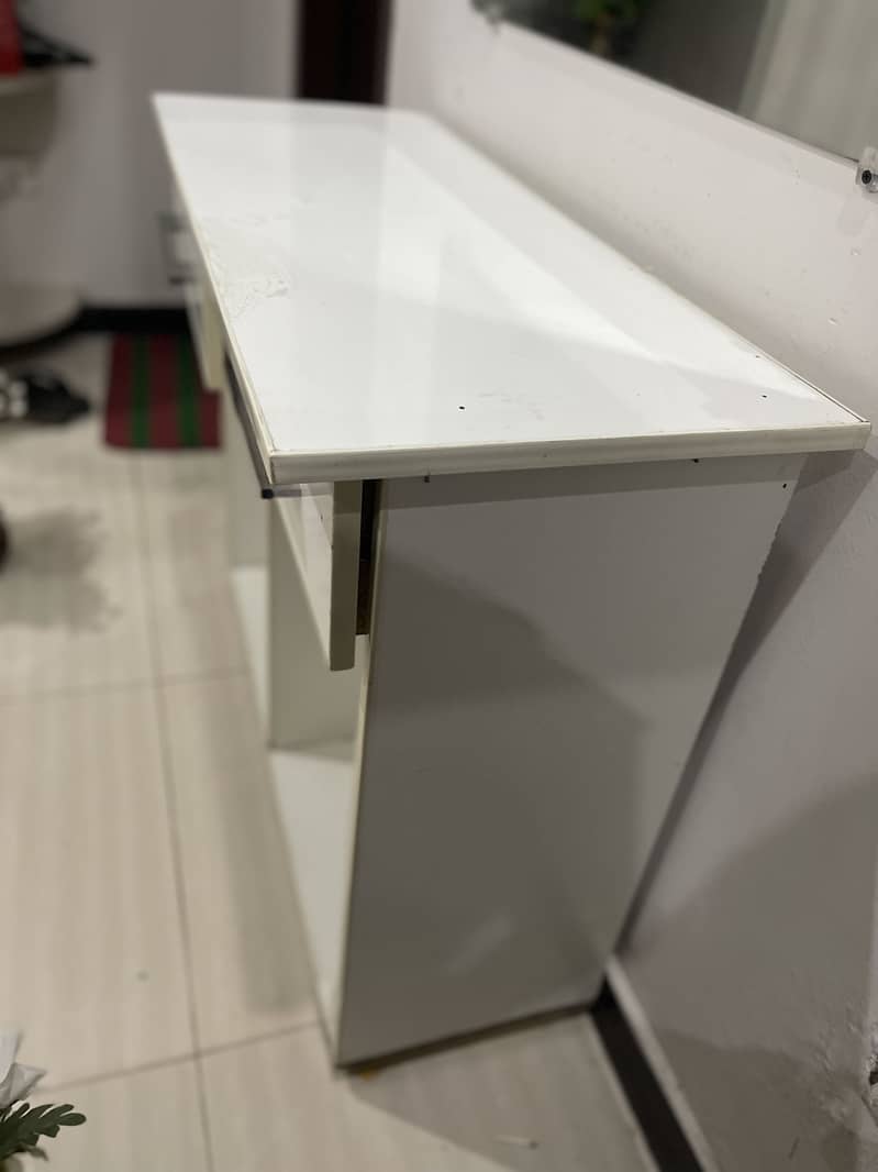 Console table 3