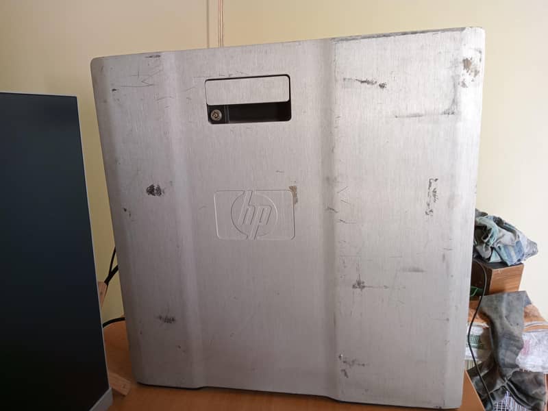 HP Z600 Workstation 2