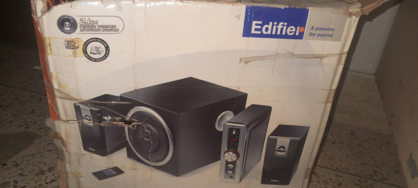 Edifier C2 speakers 2