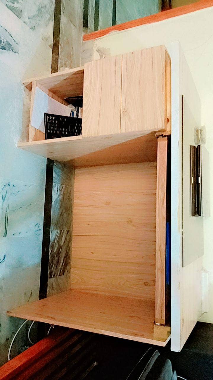 computer table. . office table 0