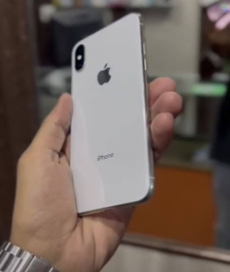 iPhone X 0