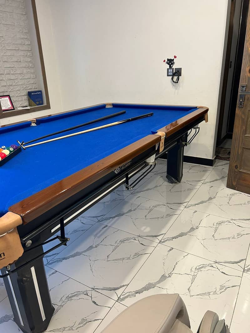 Pool table 8 ball Billards 0