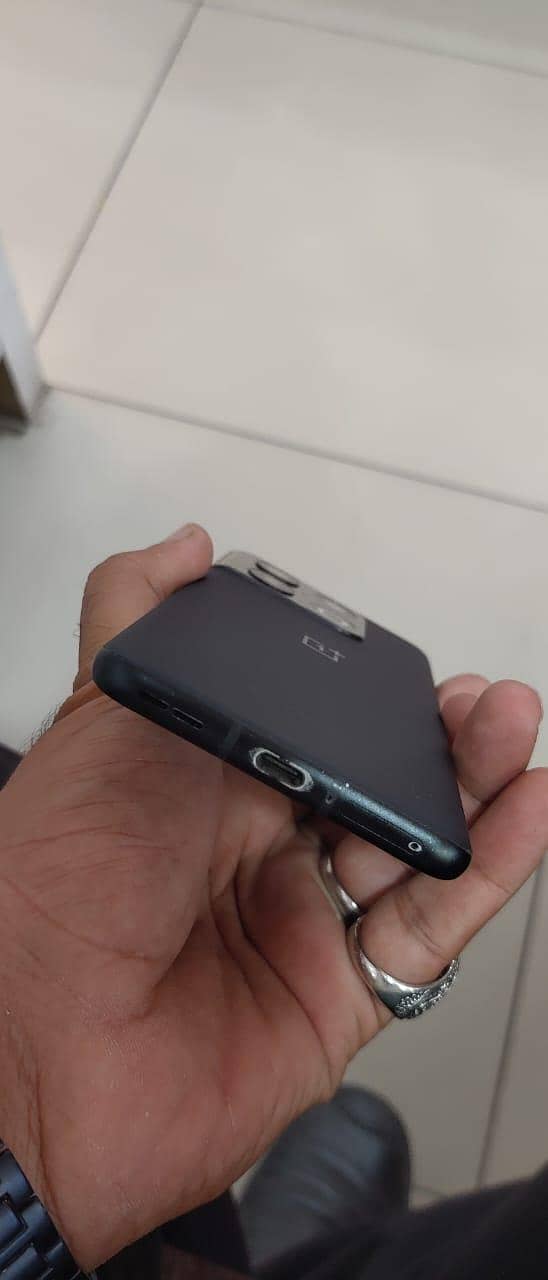 One plus 10 pro 5