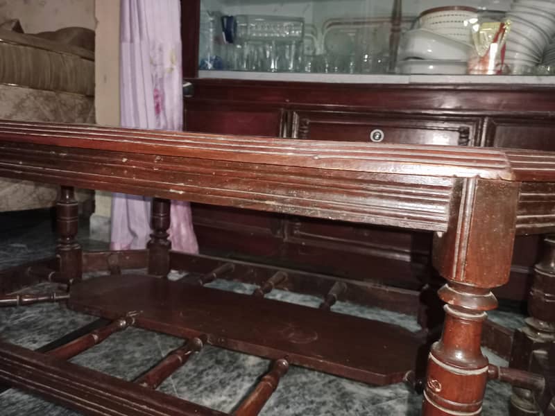 Table Rs. 5000 2