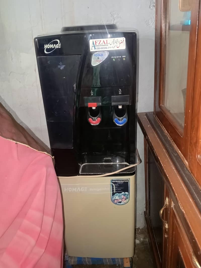 water dispenser 1