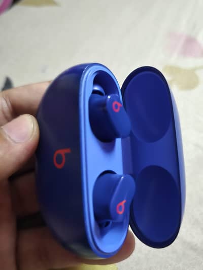 Beats Studio Buds By Dre 100% Original product