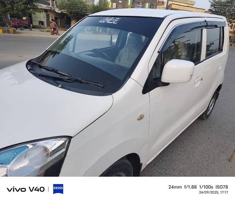 Suzuki Wagon R 2016 Manual Urgent for sale. - Cars - 1106659222