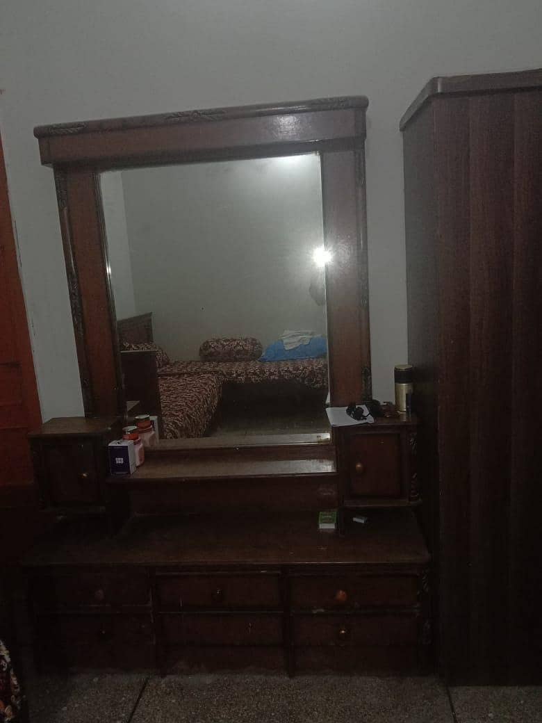 big dressing table 0